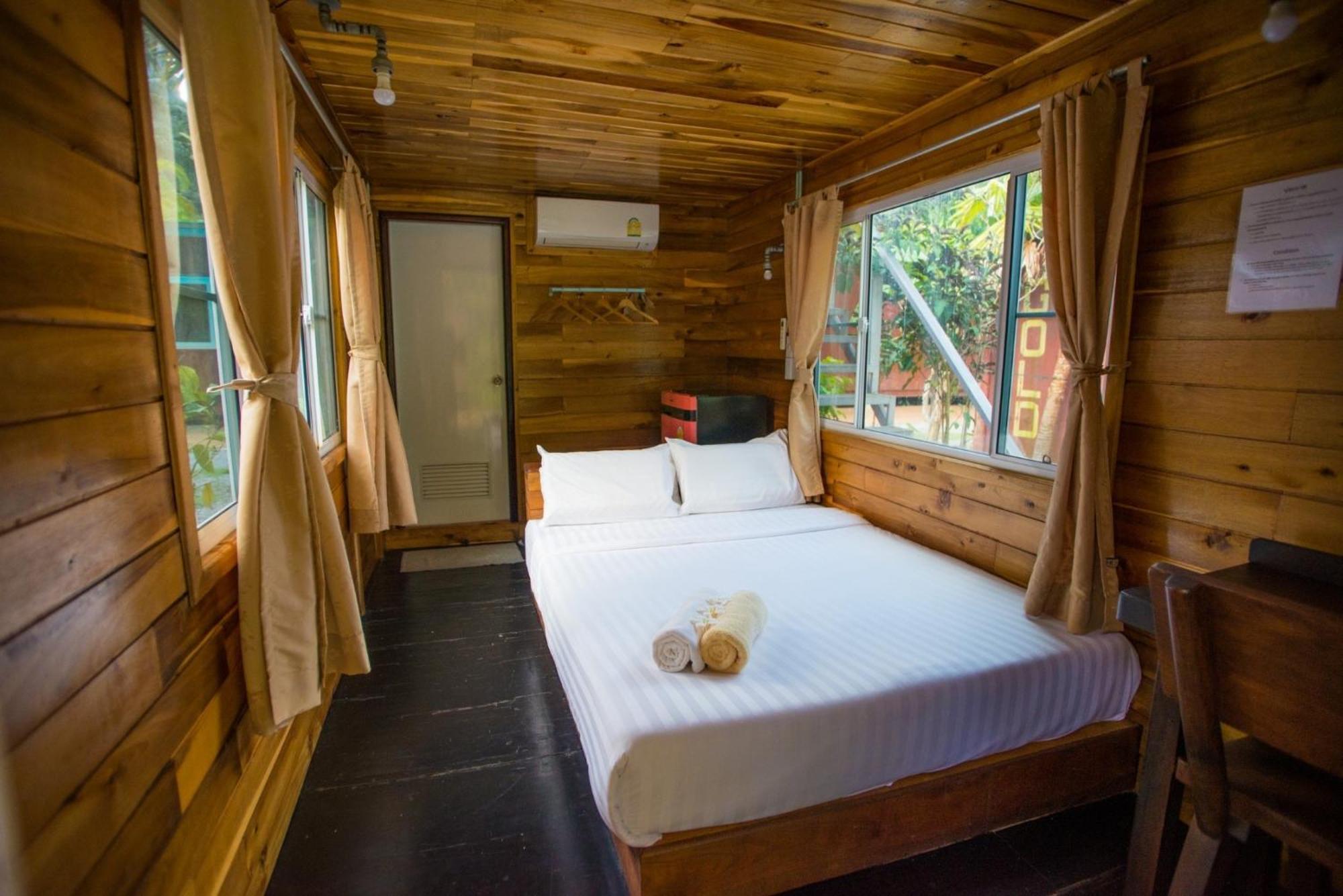 The Camper Lodge Khao Sok Ban Bang Bon Eksteriør billede